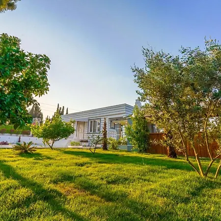 Villa Marvelous With Private Pool In Muratpasa Antália